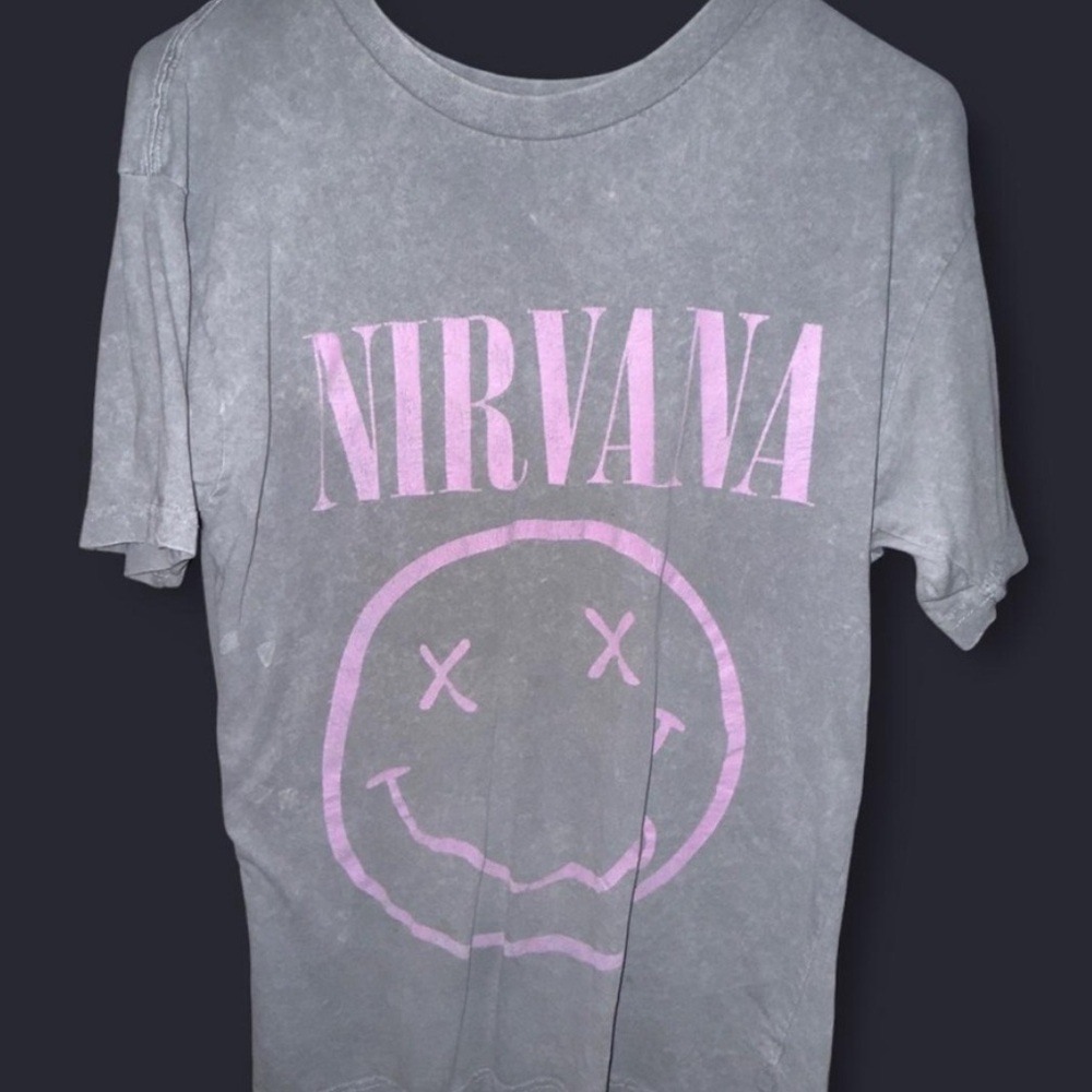 Faded Grey Pink‎ Birvana Smiley Classic Grunge Band Tee Unisex Size S/M